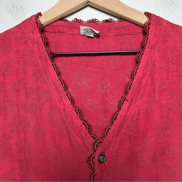 CP Shades Women Button Down Top Medium Wine Red Jacquard Lace Trim Whymsigoth - Picture 4 of 11